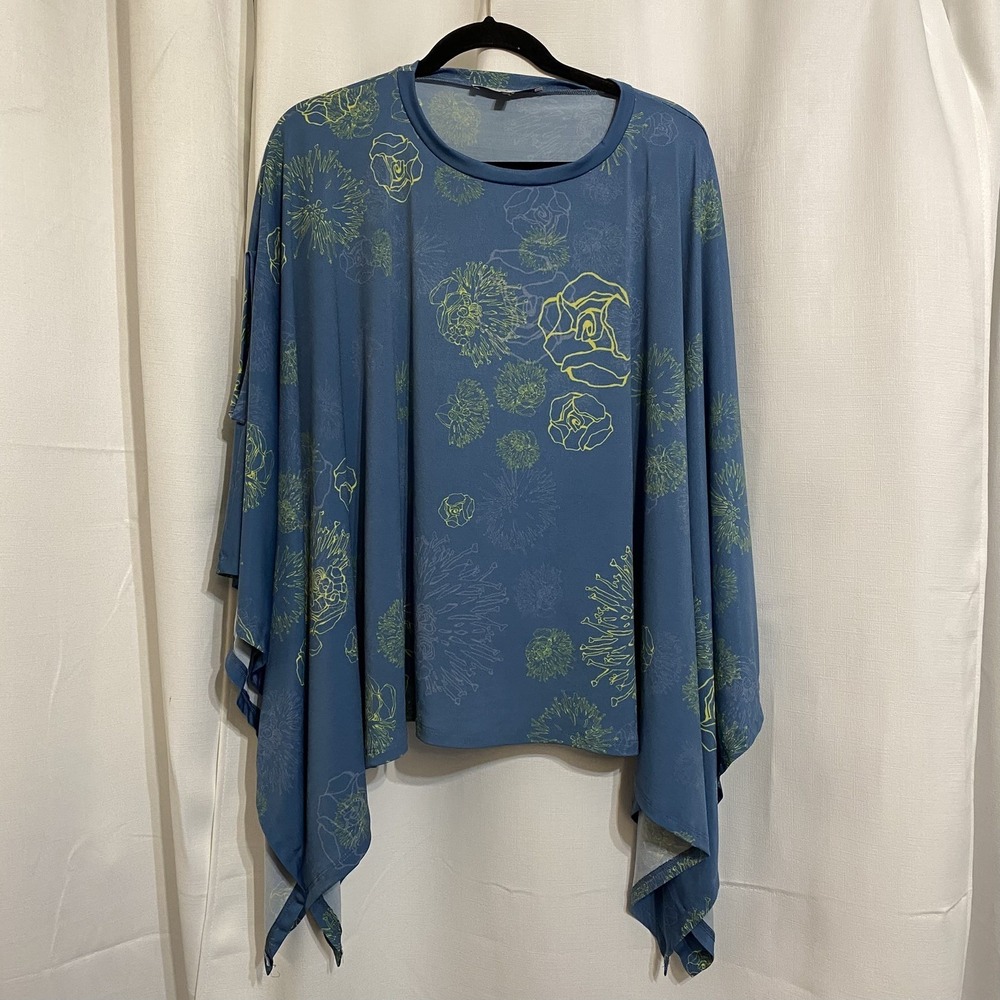 Ari South Aloha Hawaiian‎ Floral Women's Blouse Top Pullover M/L Blue & Yellow